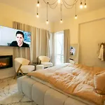 --Balcescu Downtown Central Oasis - Secured Parking Nearby - Self Check In - Metro Station At 1Min
